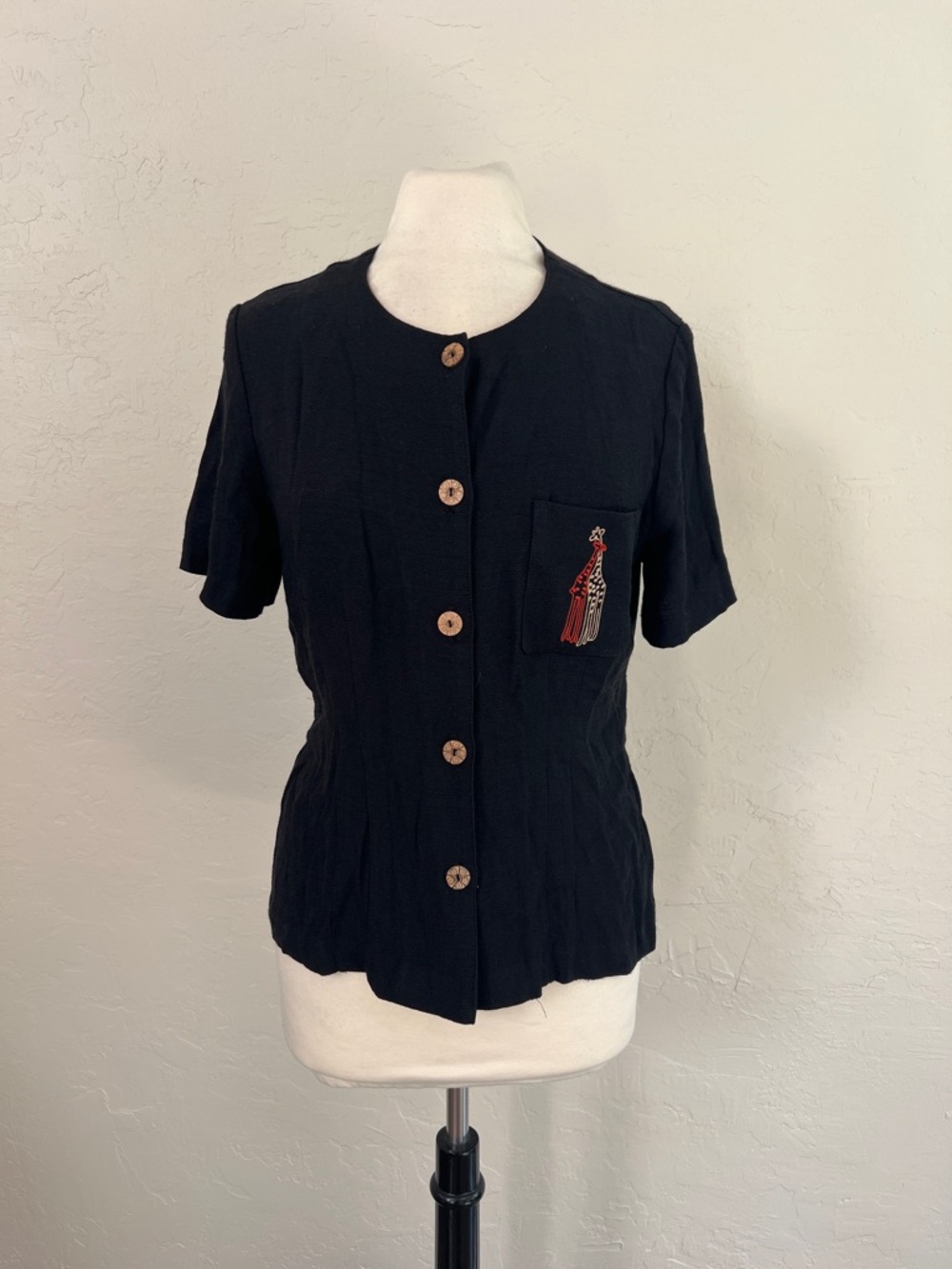 Sheri Martin button down top with giraffes